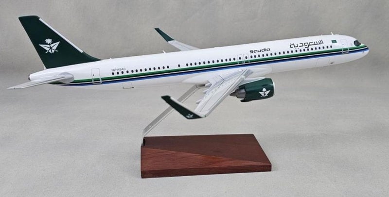 SAUDIA 47cm   Aircraft Model Plane Model Diecast Resin Model Airplanes Collection Display Gifts - Image 2